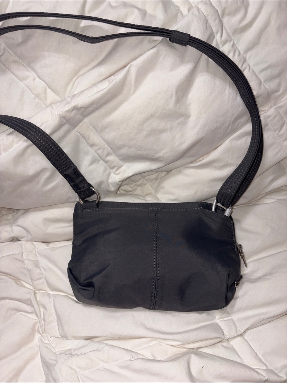 Nwot TRAVELON CONVERTIBLE CROSSBODY & WAIST BAG - Picture 4 of 10